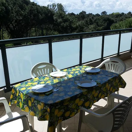 Locazione Turistica Pineta Verde.1 Lägenhet *