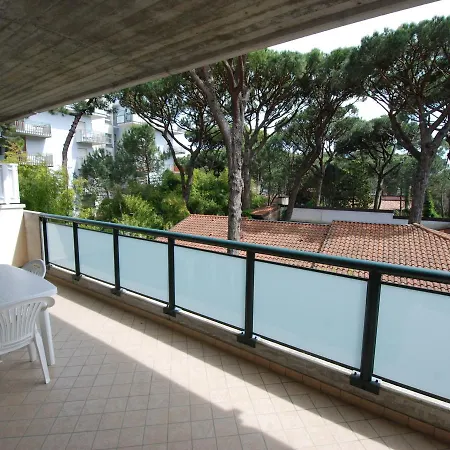 Locazione Turistica Pineta Verde.1 Lägenhet *